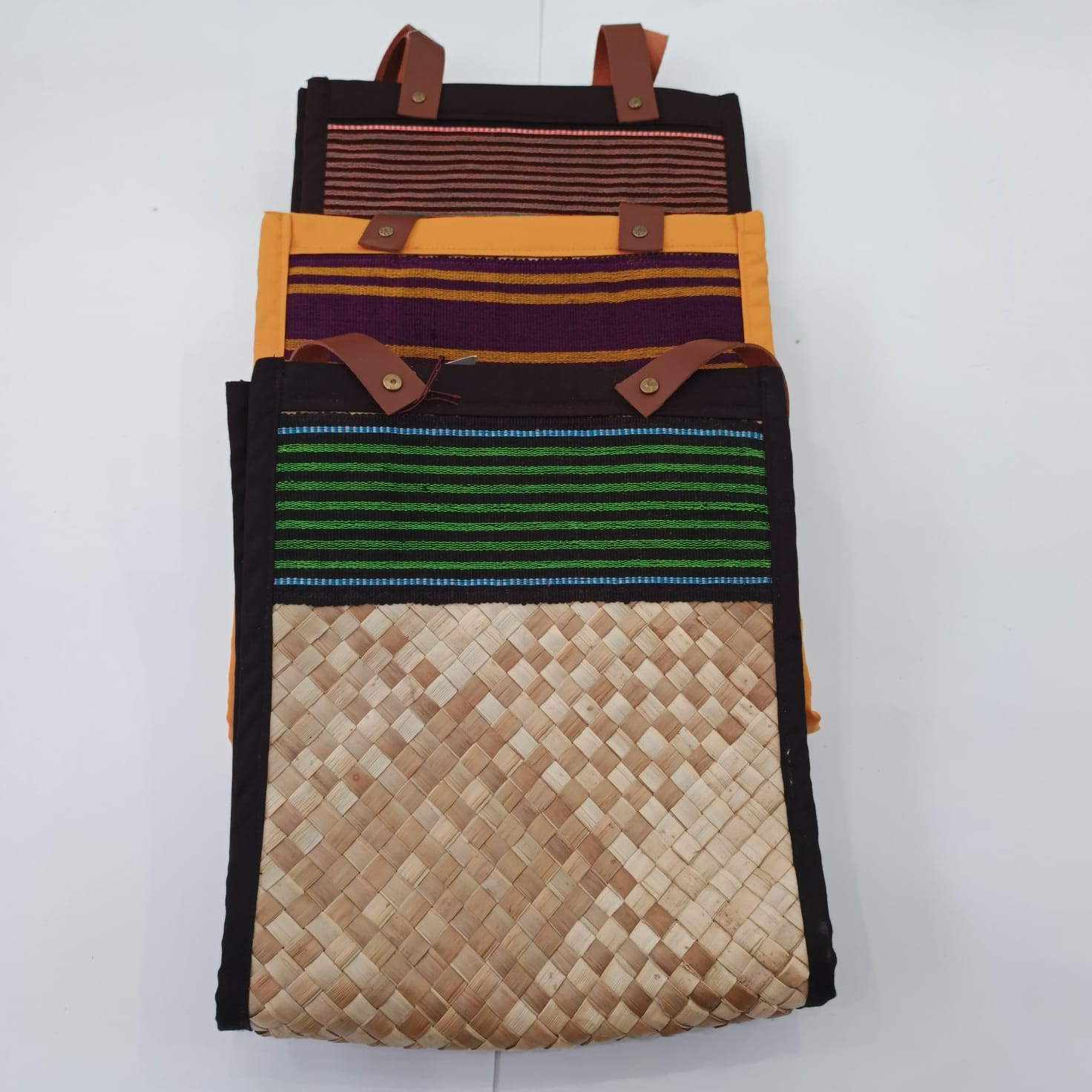 produk kerajinan plut umkm klu